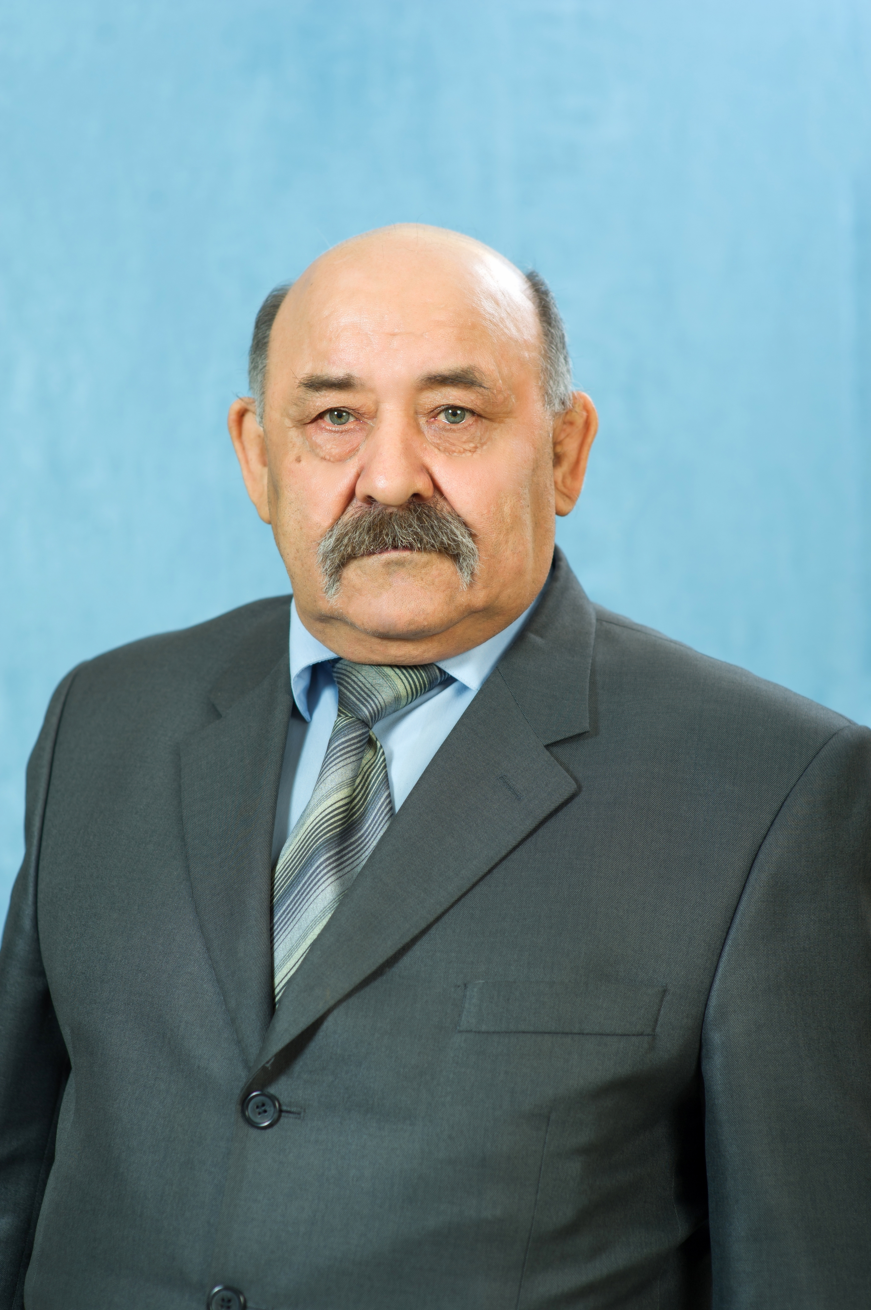 Бикмиев Гаптрауф Саубанович.