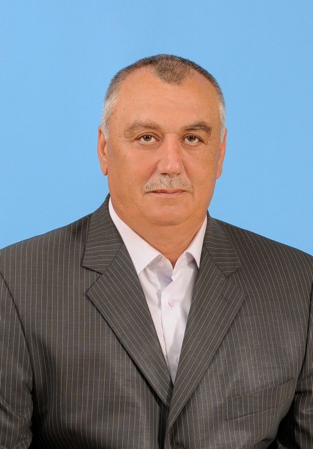 Пахрутинов Пахрутин Умакаевич.
