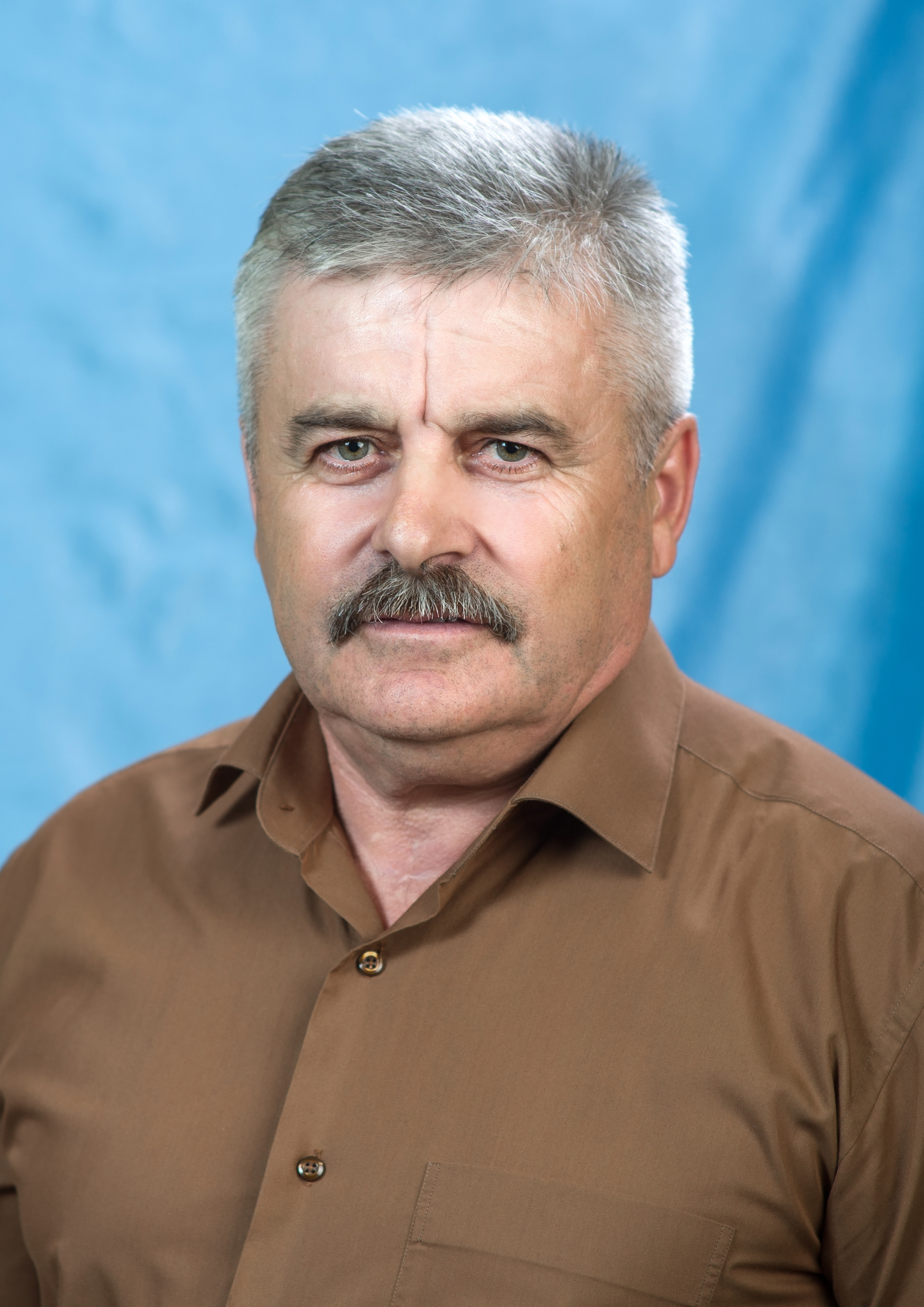 Стаев Ангел Дмитриевич.